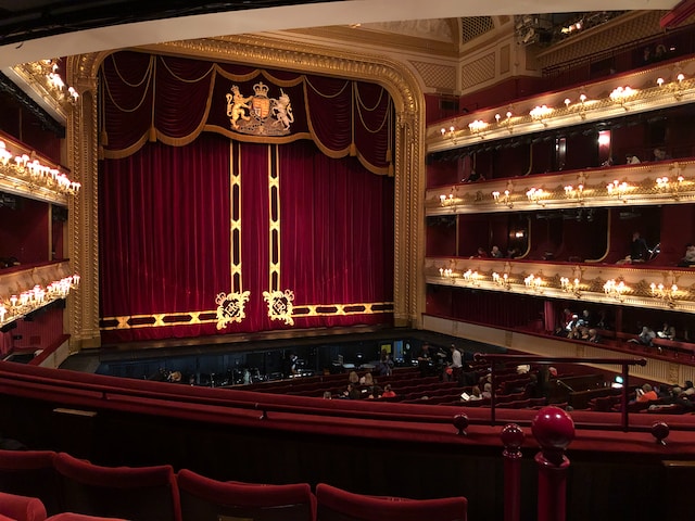 theaters in london royal opera house